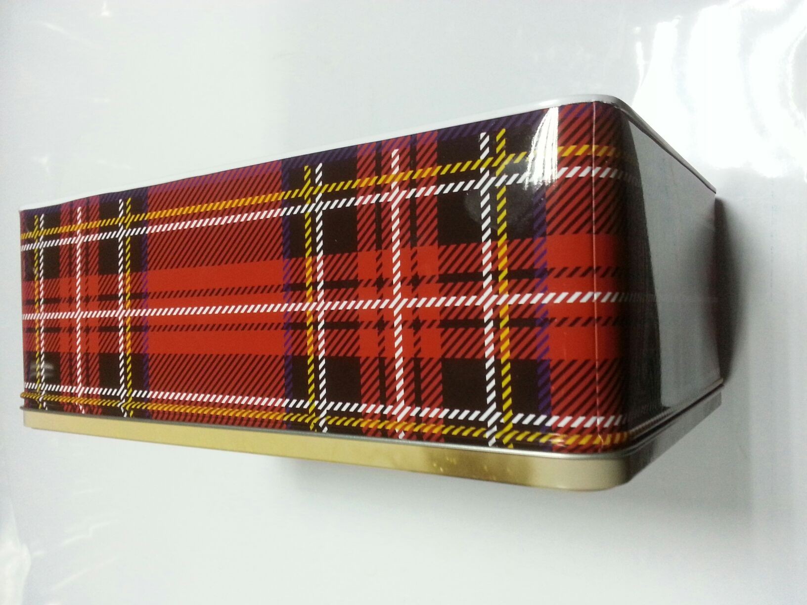 Big Shoes Tins ,Gift Tin Container For Christmas Holidays ,Very Popular Gift Tins In The States