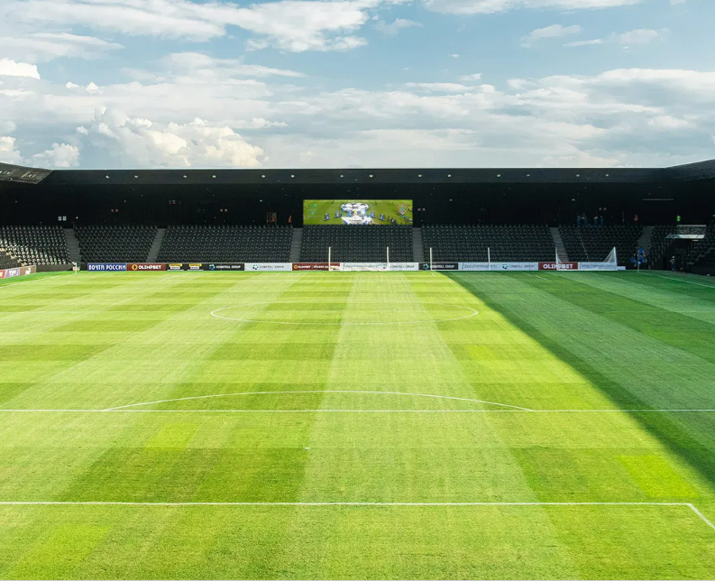 1200x960mm P10 Front Service Outdoor Football Sports Perimeter Stadium LED Display