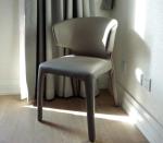 Hola chair Modern simple armrest dining chair high endorsement chair designer