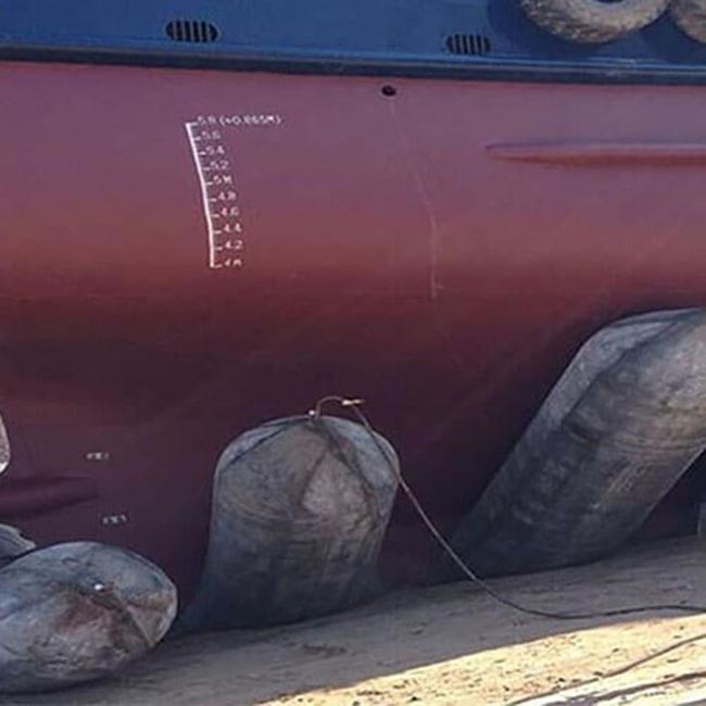 Cylindrical Marine Rubber Airbags Ship Launching and Docking Pneumatic Air Bags