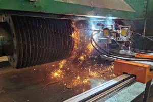 Quality 1500kg 400mm 750A Crusher Roller Hardfacing Machine wholesale