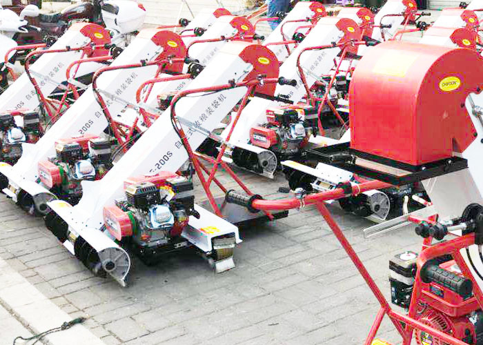 ISO Max Output 4.7KW Rice Collecting Machine With Two Adjustable Speed