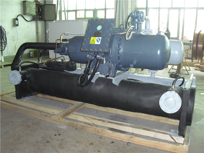 130ton Industrial Water Cooled Wide Application Screw Chiller