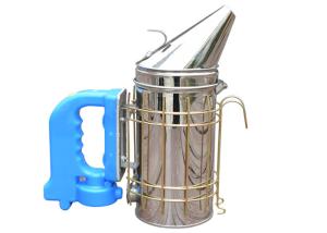 Quality American Type Electrical Bee Smoker M Size Bee Hive Smoker for Beekeeping wholesale