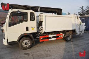 Quality Light Duty 6CBM Garbage Collecting Vehicle Compactor Garbage Truck wholesale