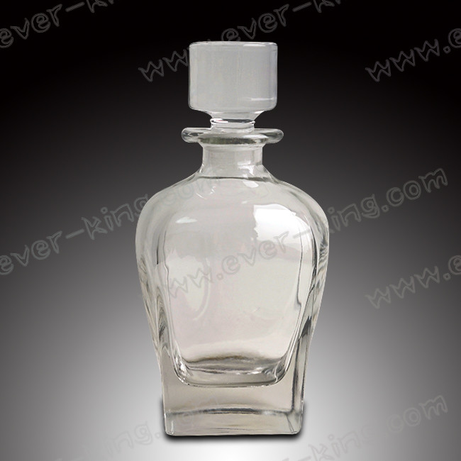 Square 750ml Rum Bottle For Luxury Liquors