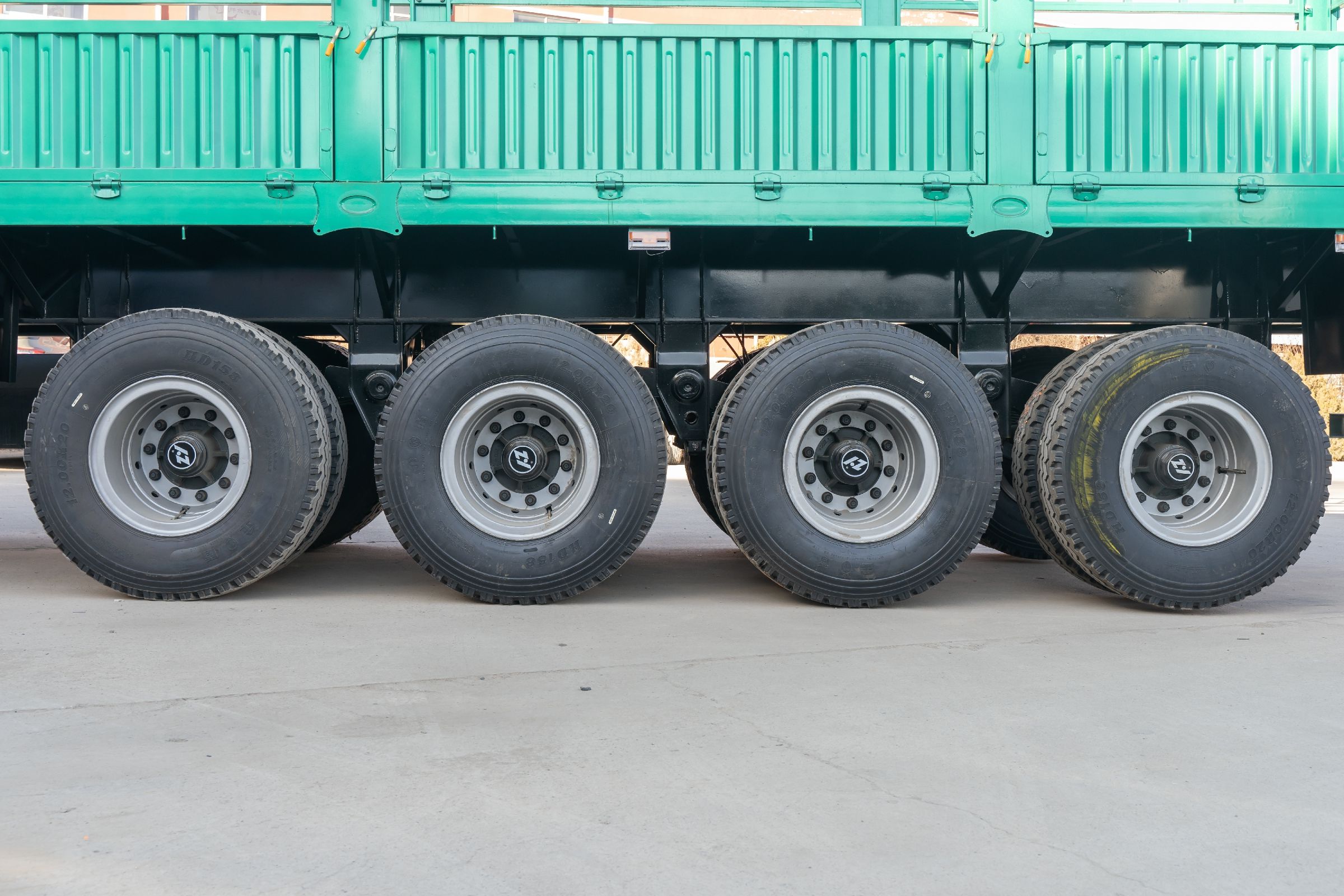 50Ton Leaf Spring Fence Cargo Transport Semi Trailer /Kin Pin 2''/3.5'' Bolt Type