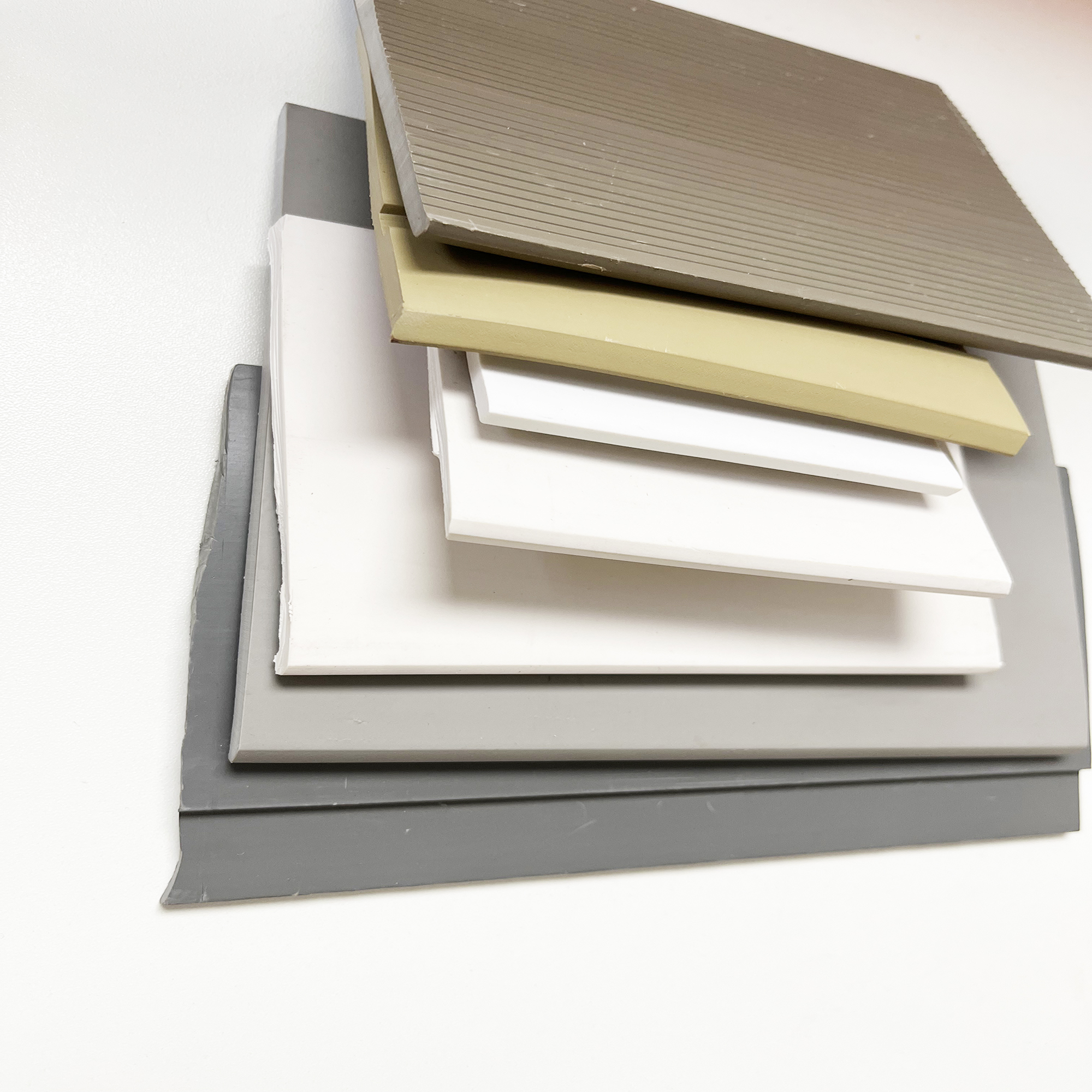 Cutting Service Offered for IATF 16949 Certified Self Stick Vinyl Wall Base Floor Base