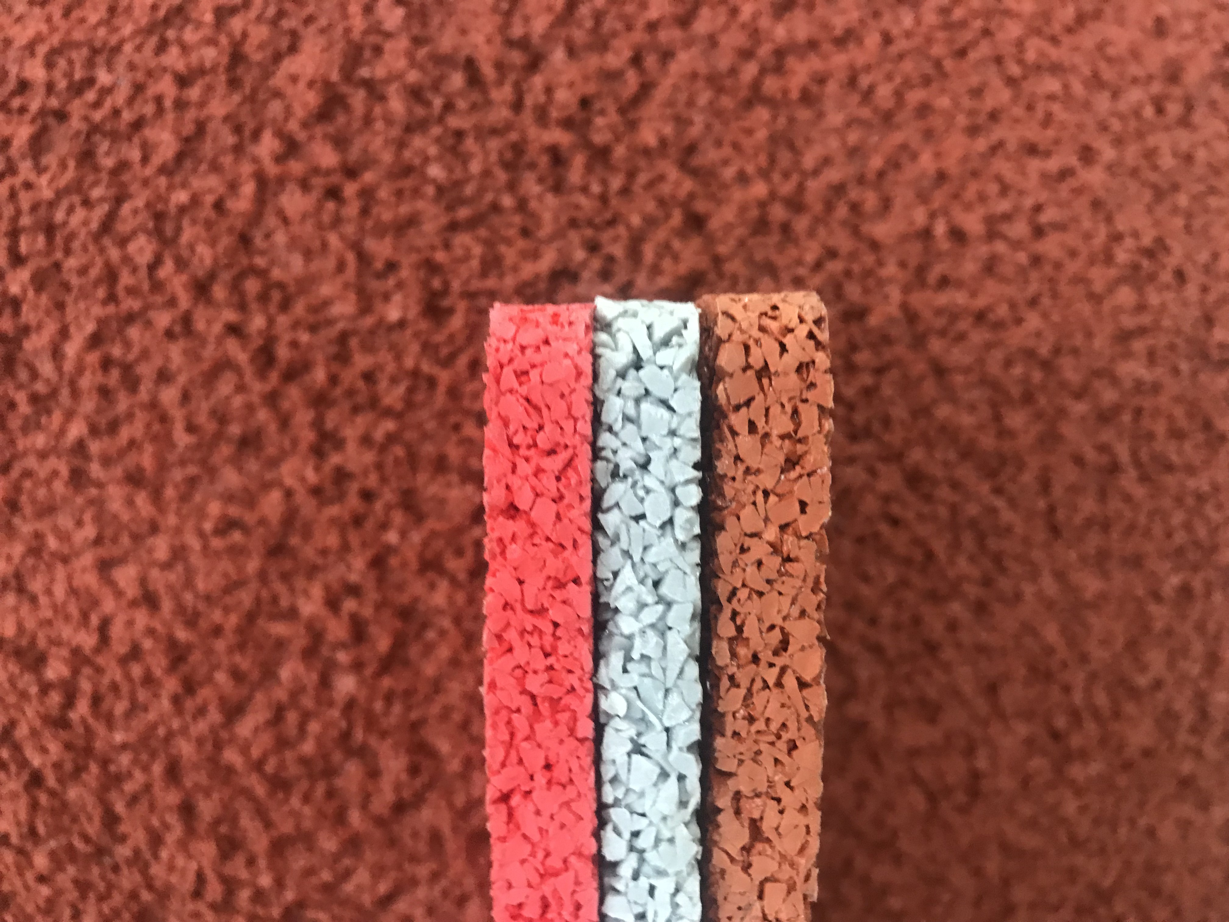 Long Lasting Anti Aging 20 MPA Wet Pour Rubber Granules