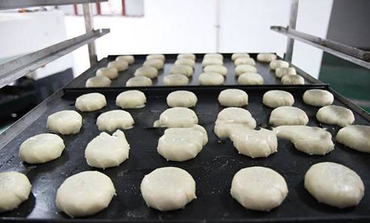 Chinese manufacturer hamburger patty forming machine hamburger bun production line