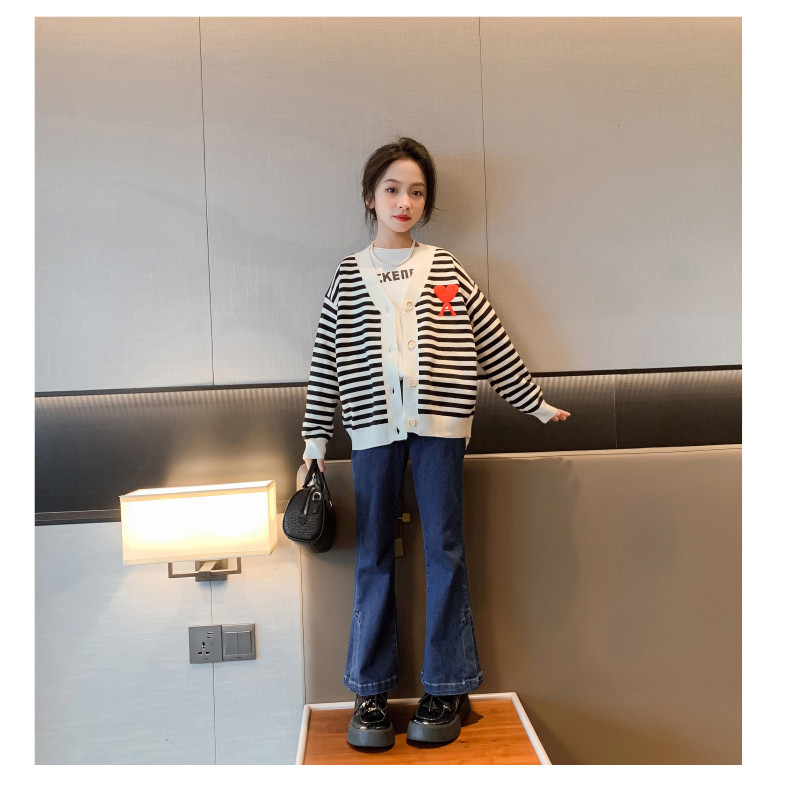 Embroidery Craft Trendy Children Clothing Striped Girls Knit Cardigan Sweater V Neck