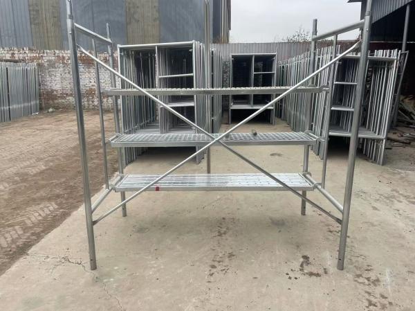 Cheap Q235 Galvanized Adjustable Metal Steel Scaffolding Parts for sale