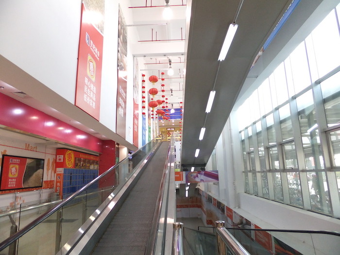 Industrial LED Light Lifter