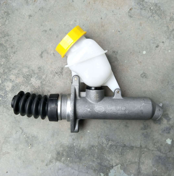 SINOTRUK HOWO TRUCK PARTS CLUTCH MASTER CYLINDER WG9719230013 WG9719230023-WA7
