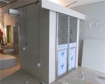 Automatic double door cargo air shower room