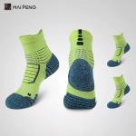 Cushion Padded Coolmax Sports Socks Breathable Athletic Crew Basketball Socks
