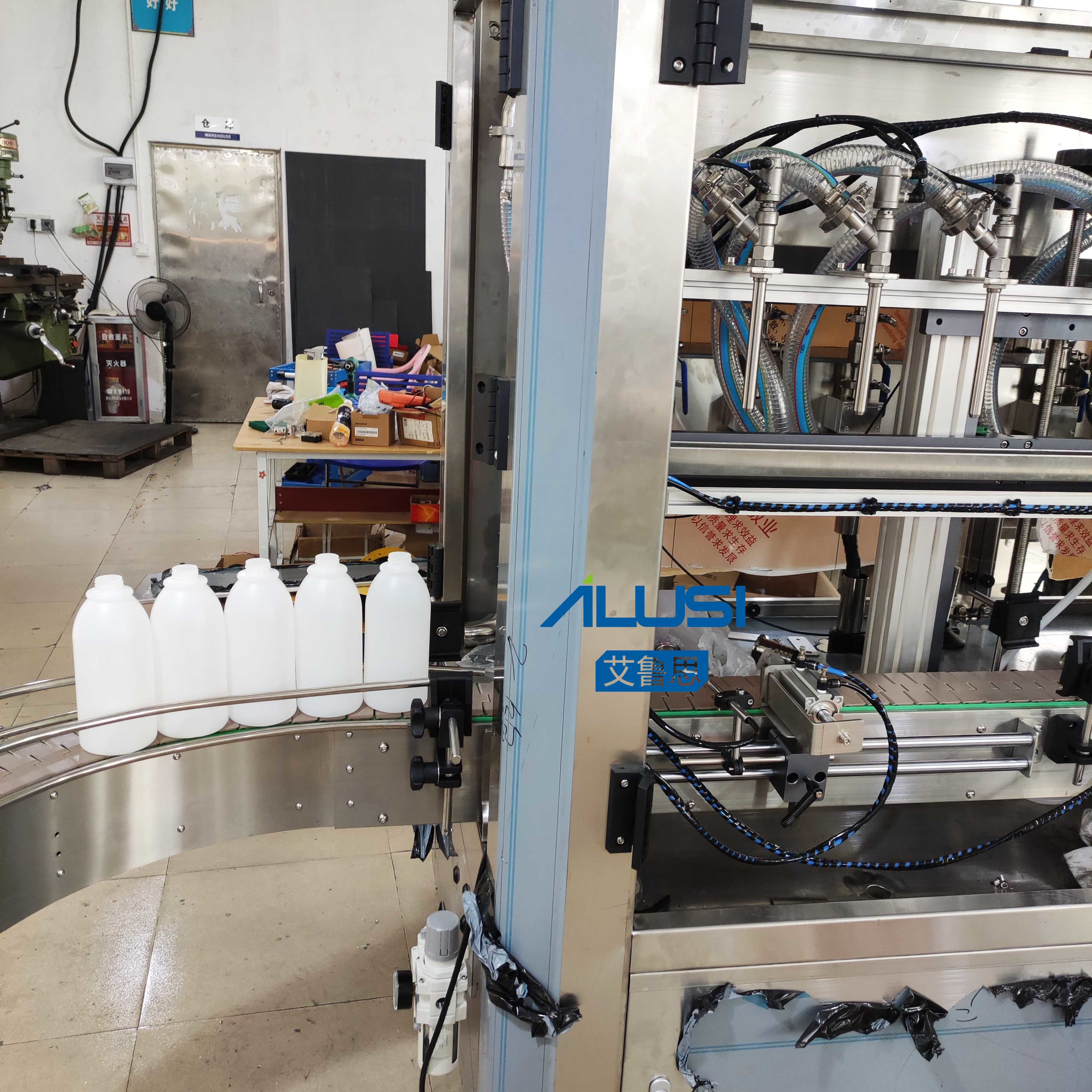 Large 10 Heads Bottle Liquid Filling Machine for liquid detergent 2000bph