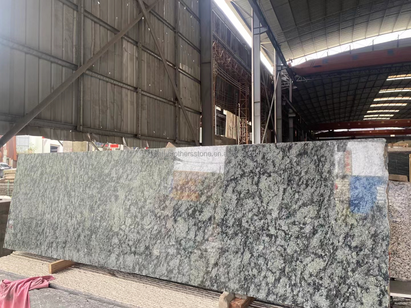 Stone Form Cut-To-Size Olive Green G612 Granite Blocks with Honed Surface Finishing