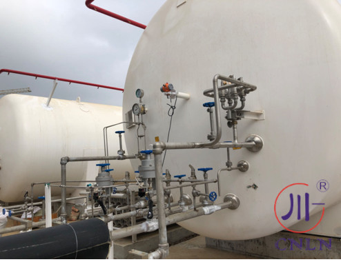 DN10-100 Stem Cryogenic Globe Valve PTFE Valve Handwheel -196 +80℃