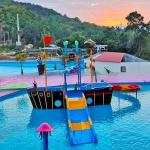 Fiberglass Water Water Sprinkler Playground With Children Slides