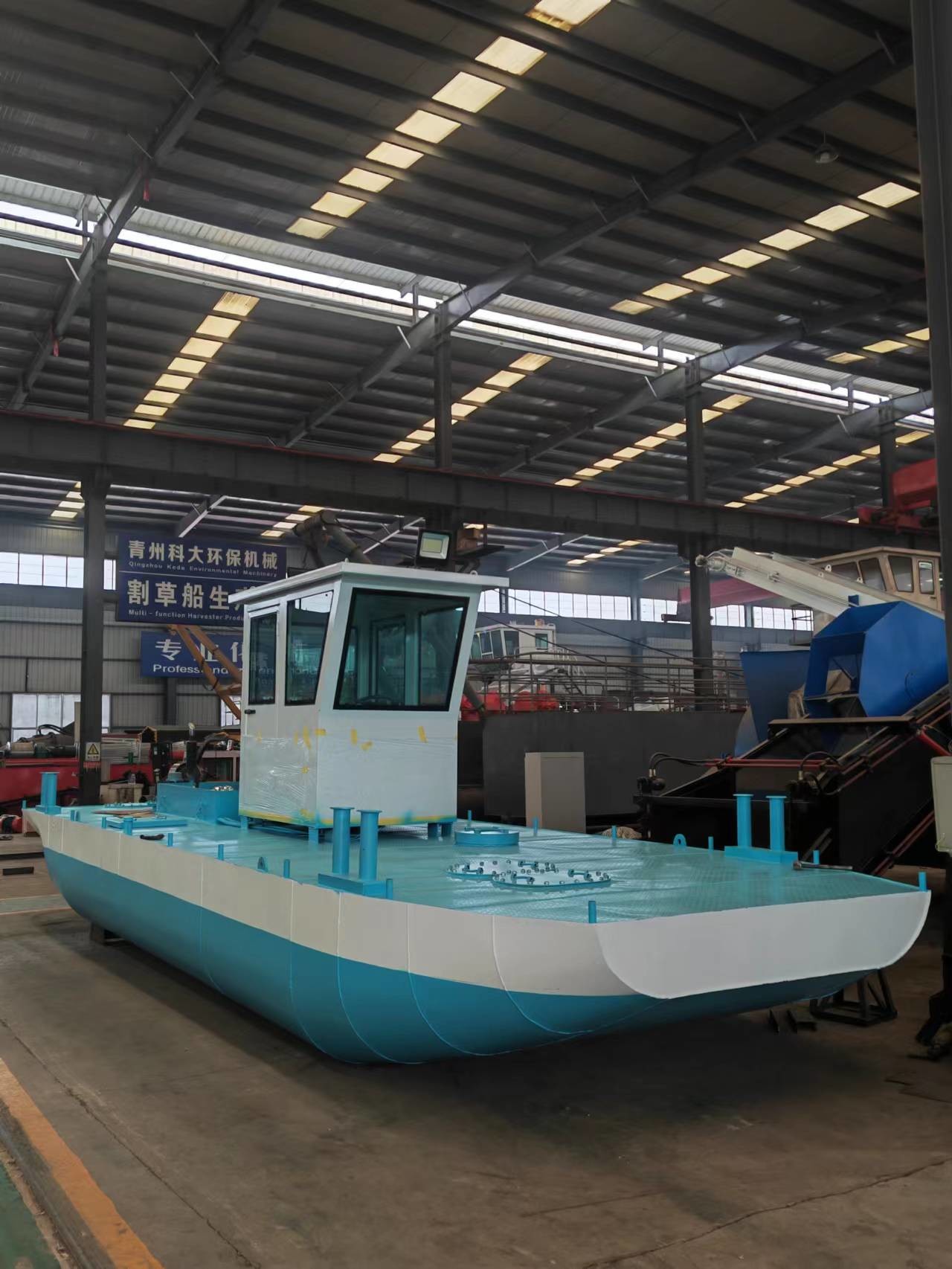 Flat Deck Barge Boat 30km/H Speed For Cargo Transportation 3-4ton