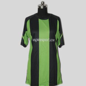 Quality Printed 100% Polyester Football Team Clothes With Flexible Collar Design wholesale