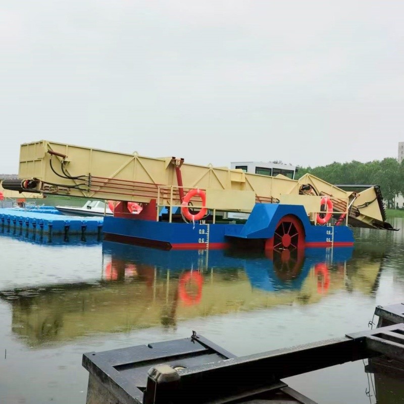 75 Kw Diesel Powered Aquatic Grass Cutter Boat With Wheel Driven Mode