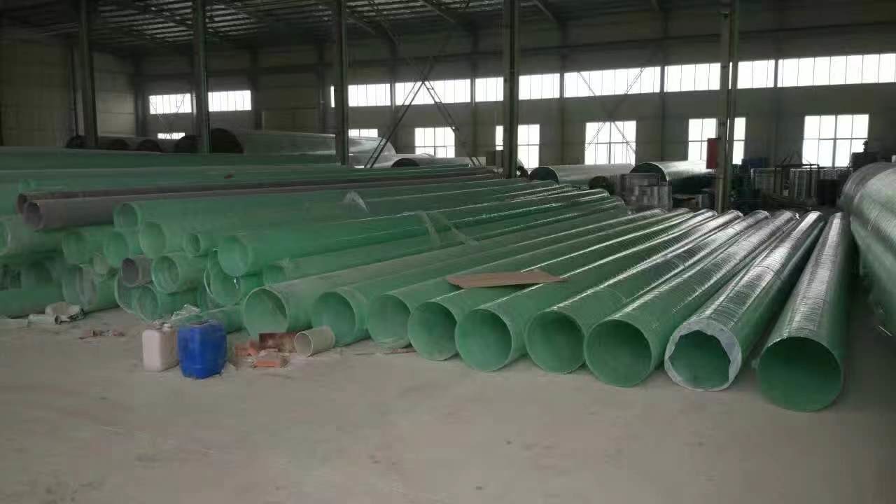 Lightweight FRP Pipe Processed By Filament Winding For Durability And Efficiency