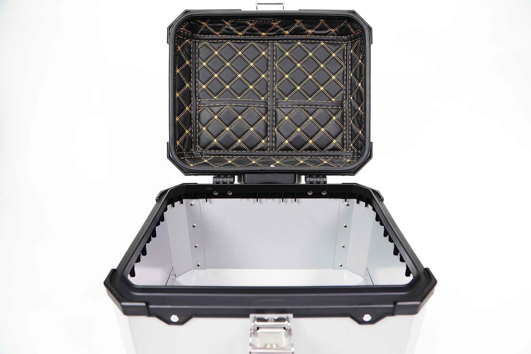 Upgrade Your Delivery Experience 45L Waterproof Tail Box for Global Motorcycle Shipping