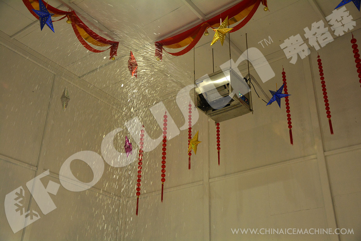 Focusun Indoor Snow Falling Machine with Stainless Steel 304 and Copeland Compressor