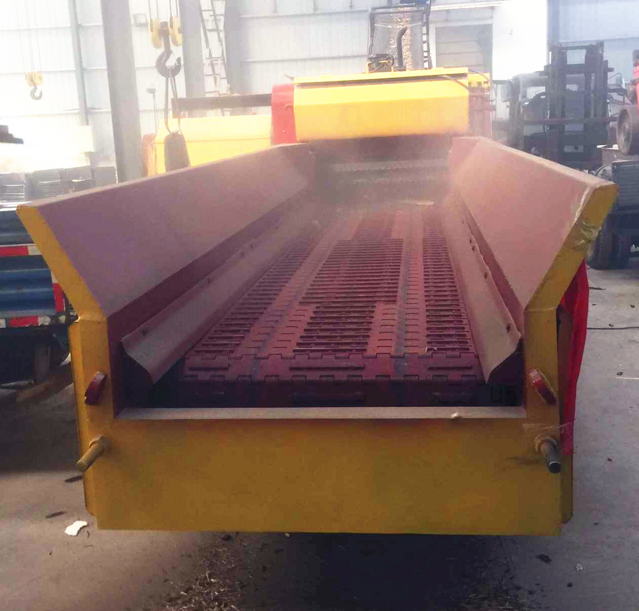 1600-600 Wood chips making machine/ wood shredder wood chipper processing machine wood crusher price