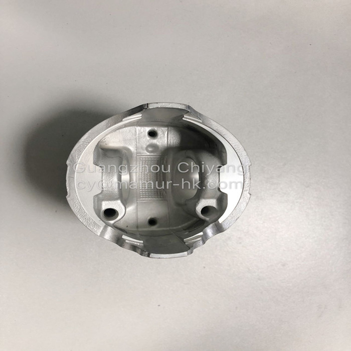 Piston ISUZU Truck Parts For NKR TFR TFS NPR NQR 4JH1 8-97240047-3