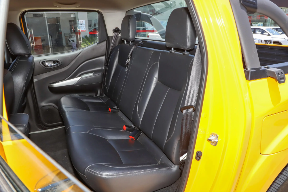 Dongfeng Rich 6 High Speed and Long Range 4WD Electric Pickup Truck for 5 Passengers