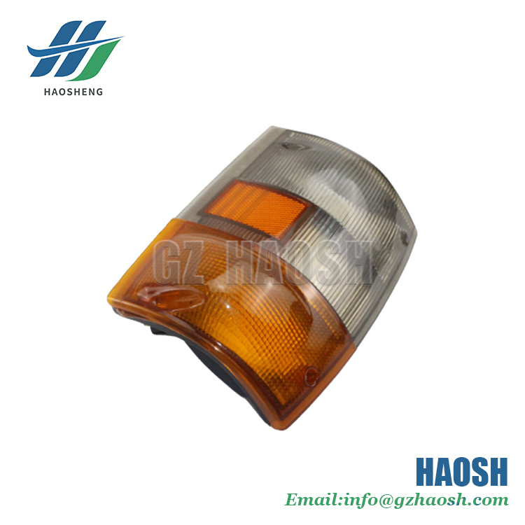 Car Body Parts Front Combination Lamp Asm For Isuzu NKR55 8-97855111-1 8-97855111-0 8978551110 8978551111