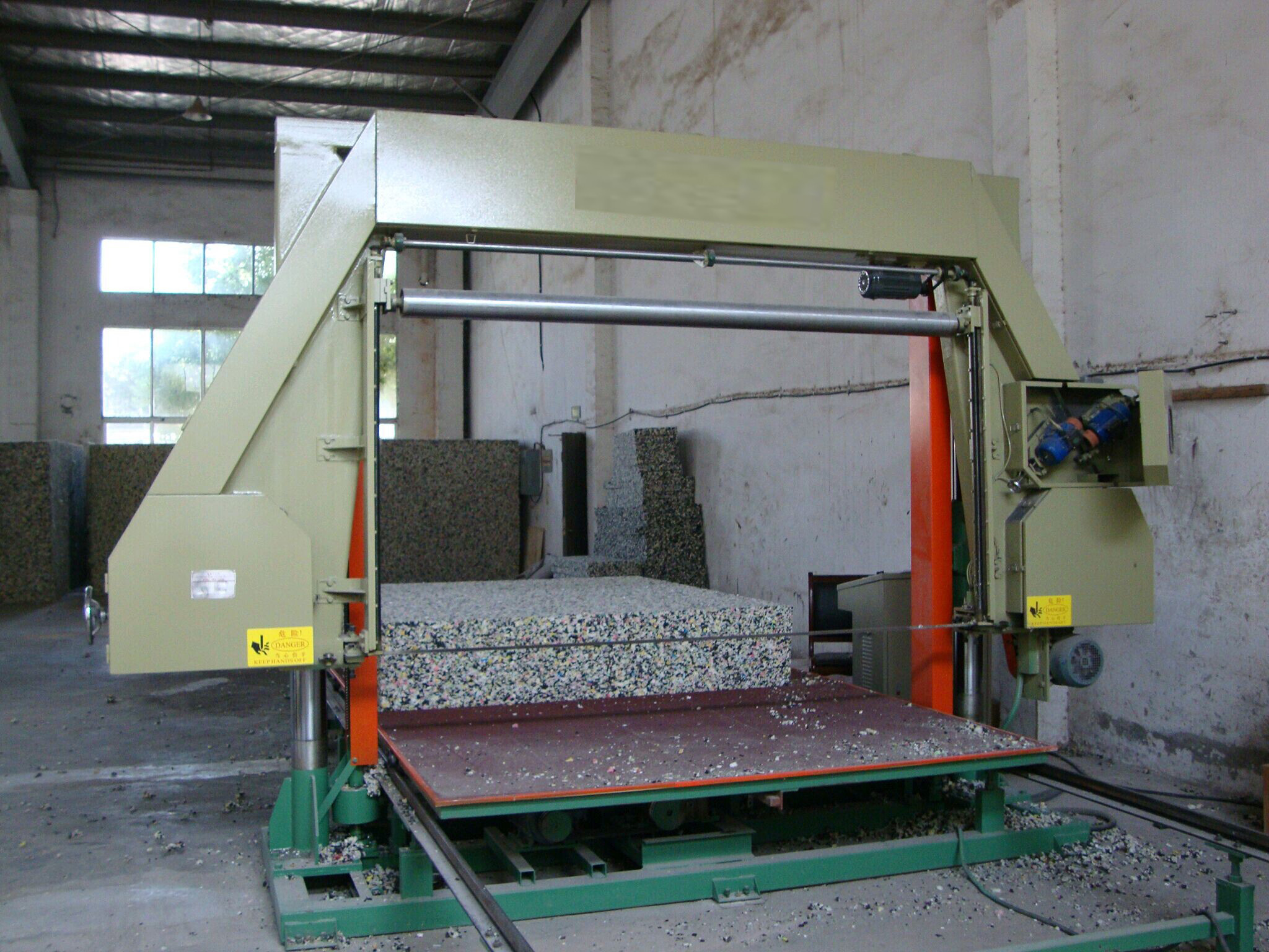 8.14kw Sponge Sheet 200mm Horizontal Cutting Machine 25m/Min