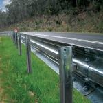 Custom Color Galvanized W Beam Guardrail Traffic Barrier for Outdoor Security