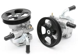 Quality MR267450 Car Power Steering Pump For Mitsubishi Pajero V31 MR267854 / MR267659 wholesale