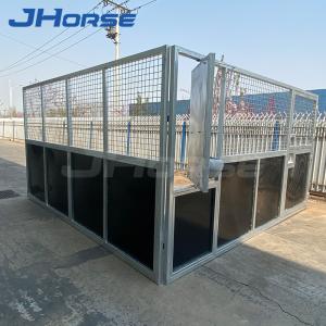 Quality Mobile Horse Stable Box HDPE Plastic Temporary Easy To Install With Roof wholesale