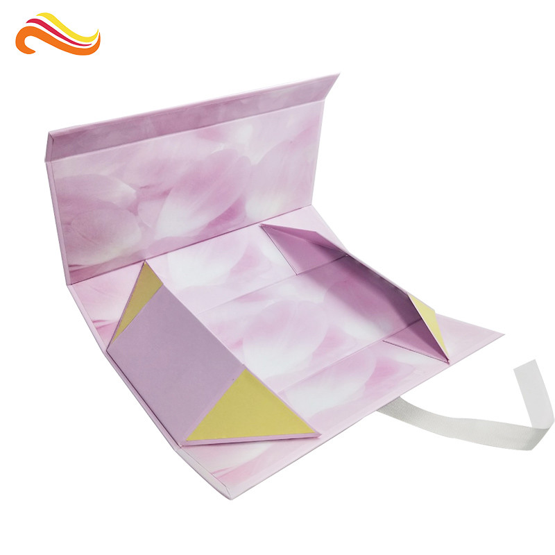 Cardboard Folding Magnetic Cosmetic Packaging Boxes With Ribbon