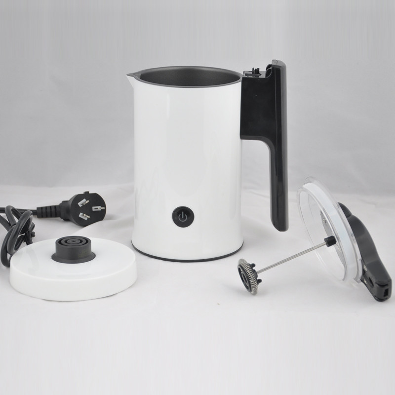Kitchen Stainless Steel Electric Milk Frother With Non Stick Coating PP Housing