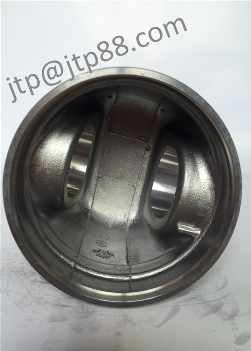 Truck Diesel Engine Piston Auto Parts D1146T Bore 111mm With Sharp Bottom