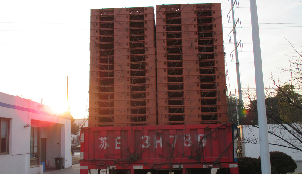 Inquiry for 1200*800*135mm Plastic Pallet from Customized Color Static Load 4 Ton