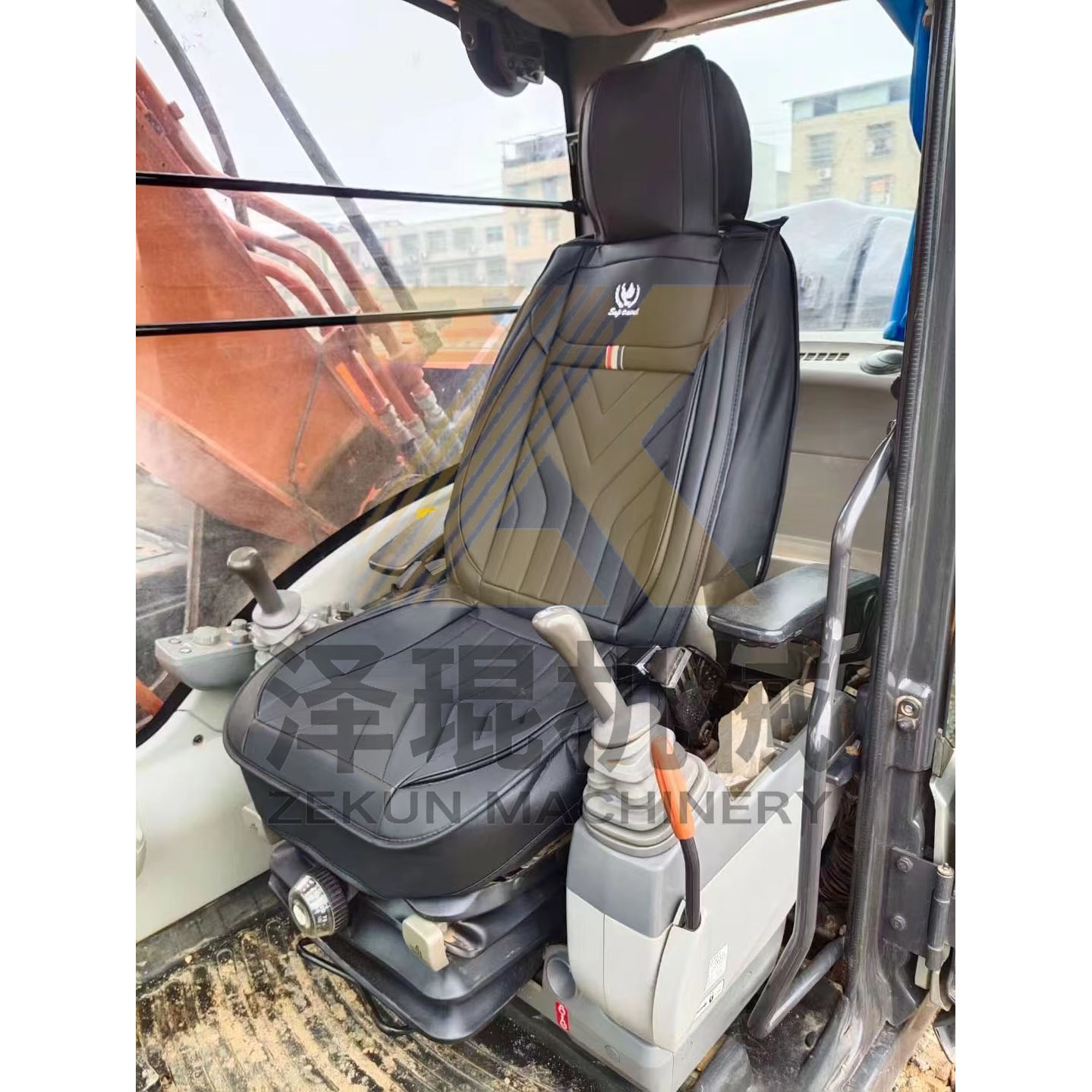 2013 2022 Hitachi ZX200 ZX200-3 5 5A Excavator Used Machine in Shanghai with Good