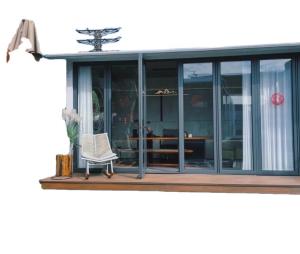 Quality 20ft Portable Flat Pack Living Container Cotainer House For Contemporary Style wholesale