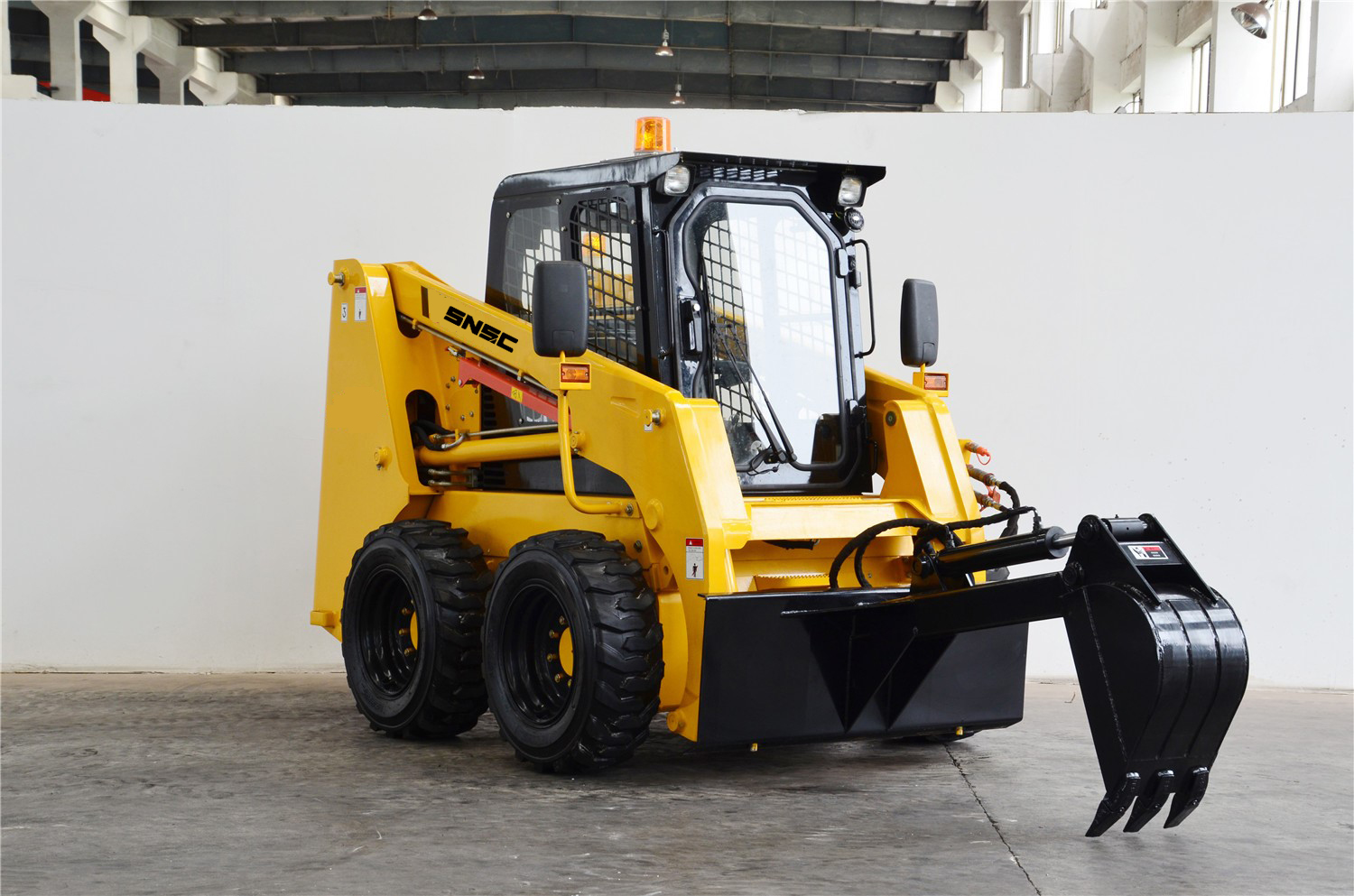 30 HP Mini Skid Steer Loader JC45 Power And Efficiency Heavy Duty Wheel Loader