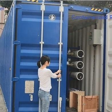 Mobile Containerized Borehole Sea Salt Water Marine RO System RO Filtration