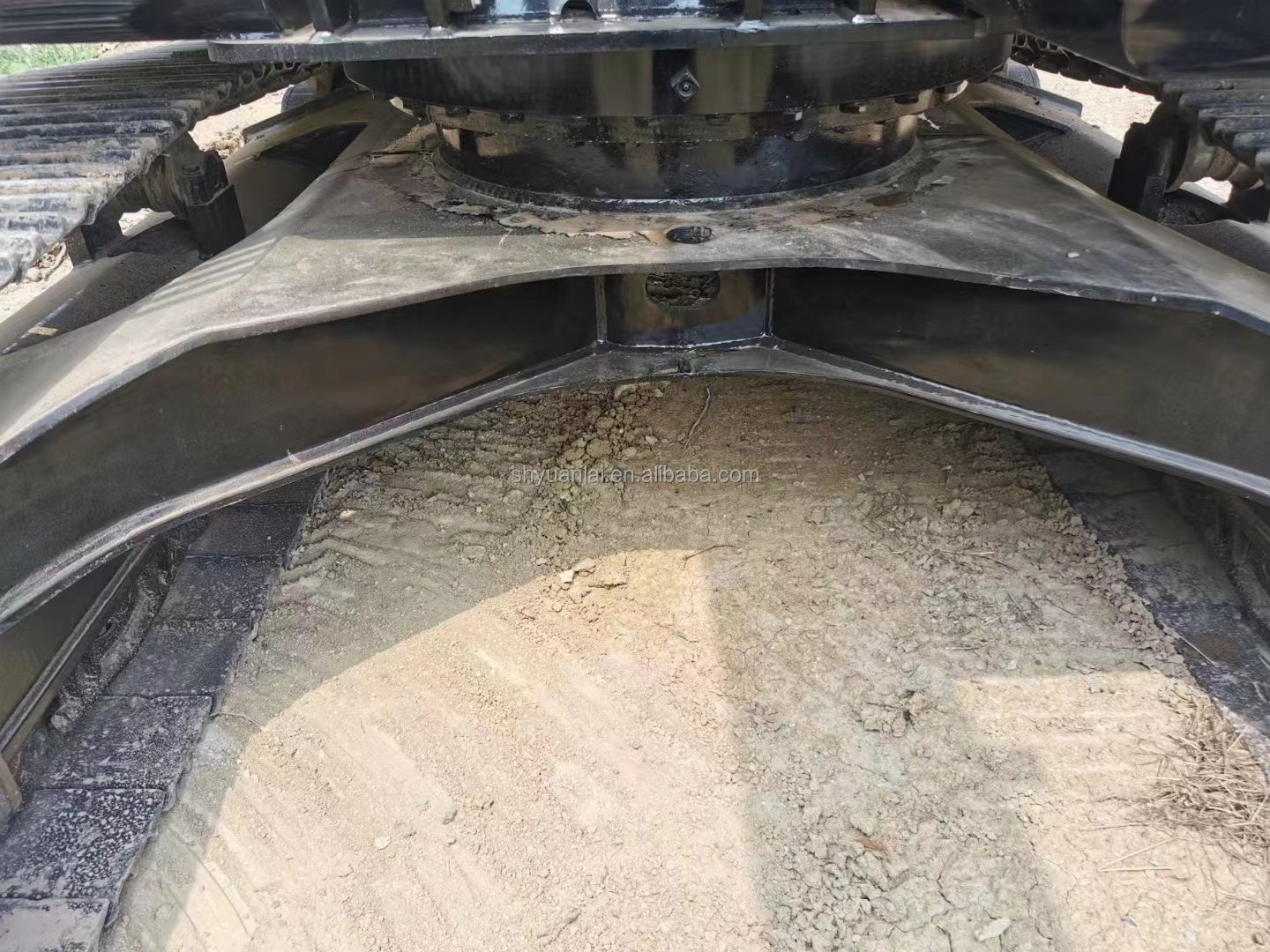 ISUZU Engine Used SANY SY135C Excavator with Low Working Hours and High Work Efficiency
