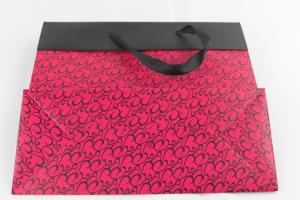 Quality OEM Debossing Clothing Paper Bags wholesale