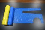 Colorful Flat Pack Disposable PE Apron , Unisex LDPE / HDPE Plastic Aprons