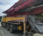 12Mpa Used Concrete Pump Trucks Euro4 46m 4 Section Vertical Reach